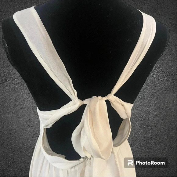 ASOS Grecian Dress - Picture 3 of 8